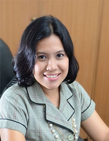 Tio Novita Efriani